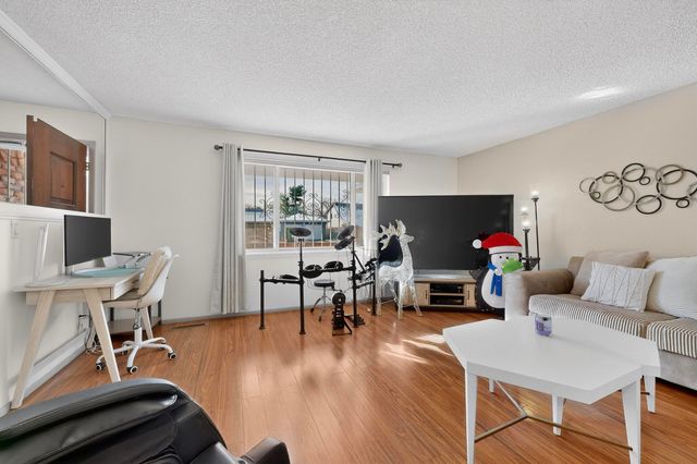 8707 Delamar Avenue NE, Albuquerque, NM 87111