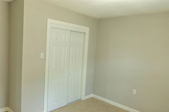 537 Cottontail Drive B, Crosby, TX 77532