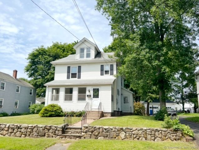 46 Glenwood Street, Manchester, CT 06040