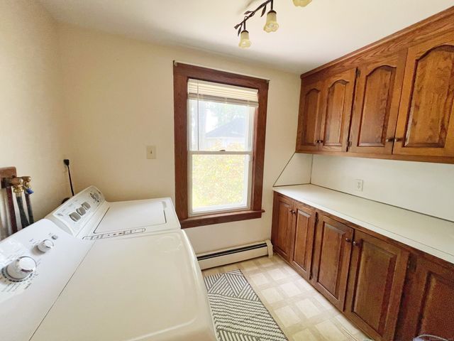 46 Glenwood Street, Manchester, CT 06040