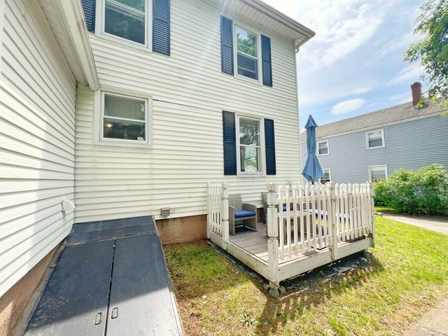 46 Glenwood Street, Manchester, CT 06040