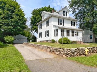 46 Glenwood Street, Manchester, CT 06040