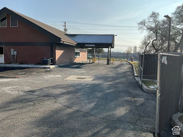 3425 E BENGAL BLVD, Cottonwood Heights, UT 84121