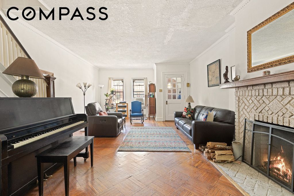 29 Chester Court, New York City, NY 11225