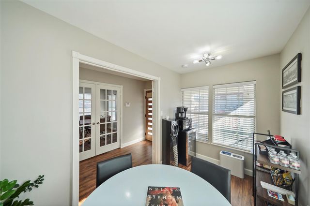 2009 N Durham Drive, Houston, TX 77008