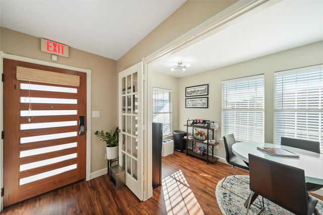 2009 N Durham Drive, Houston, TX 77008