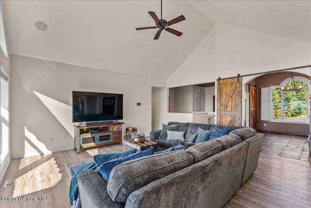 3807 E Avery LN, Coeur D'alene, ID 83814