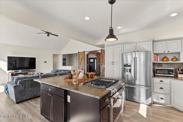 3807 E Avery LN, Coeur D'alene, ID 83814