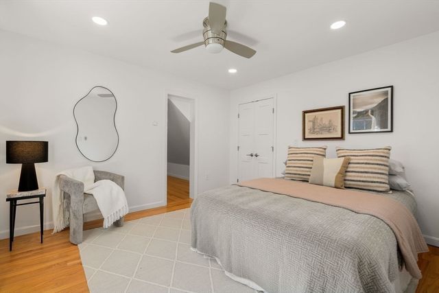 10 Farrow Street, Winchester, MA 01890
