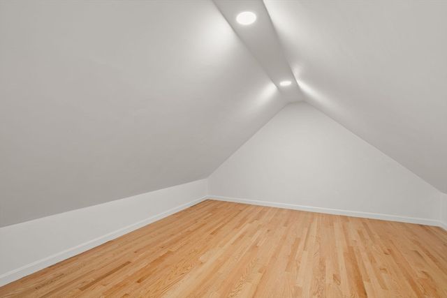 10 Farrow Street, Winchester, MA 01890