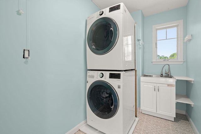10 Farrow Street, Winchester, MA 01890