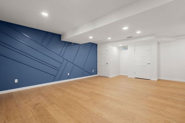 10 Farrow Street, Winchester, MA 01890