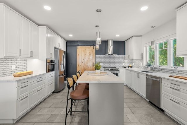 10 Farrow Street, Winchester, MA 01890