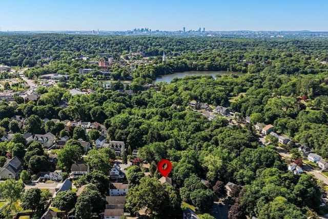 10 Farrow Street, Winchester, MA 01890