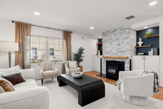 10 Farrow Street, Winchester, MA 01890