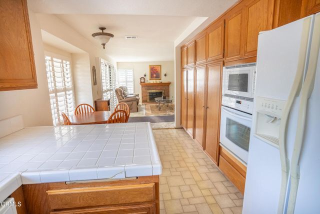 2500 Lilac Walk, Oxnard, CA 93030