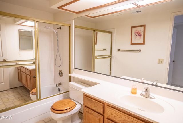 2500 Lilac Walk, Oxnard, CA 93030
