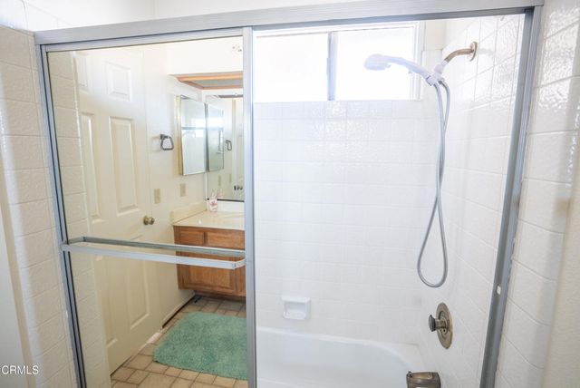 2500 Lilac Walk, Oxnard, CA 93030