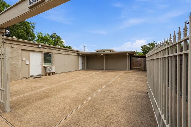 5323 S Braeswood Boulevard, Houston, TX 77096