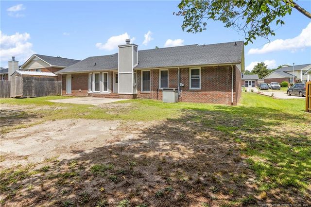 7820 Loxley Drive, Fayetteville, NC 28314