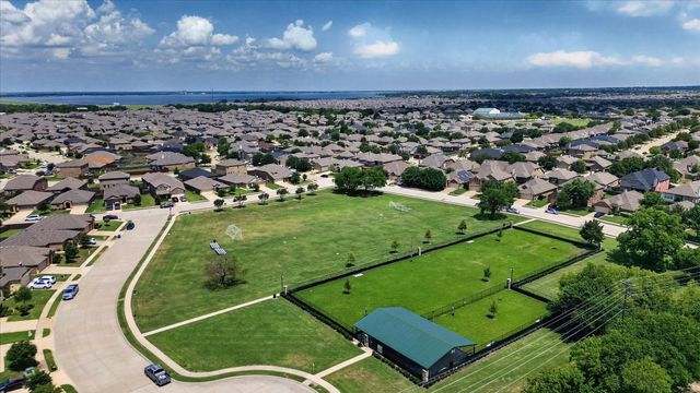 2136 Erika Lane, Forney, TX 75126