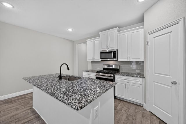 2136 Erika Lane, Forney, TX 75126