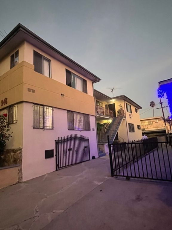 946 S Kingsley Drive 3, Los Angeles, CA 90006