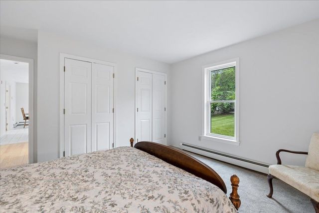 240 Sandown Road, Chester, NH 03036
