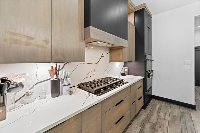 2065 Canyon Creek Parkway, Benton, AR 72019