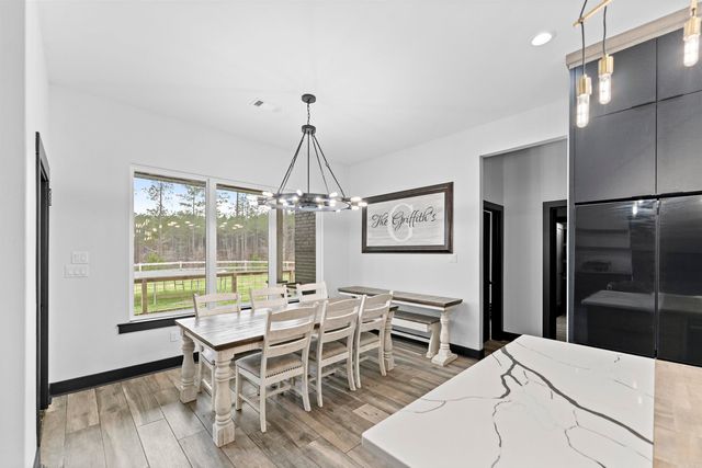 2065 Canyon Creek Parkway, Benton, AR 72019