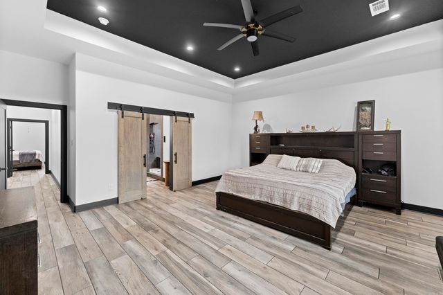 2065 Canyon Creek Parkway, Benton, AR 72019