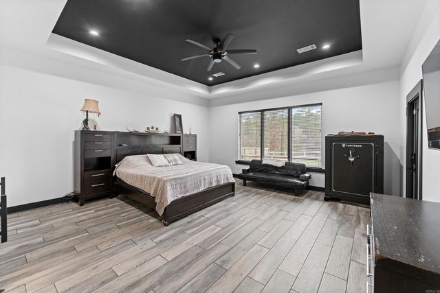 2065 Canyon Creek Parkway, Benton, AR 72019