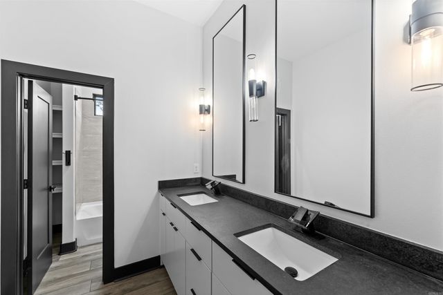 2065 Canyon Creek Parkway, Benton, AR 72019