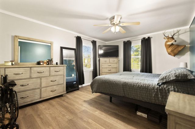 296 Blue Lake Drive, Berea, KY 40403