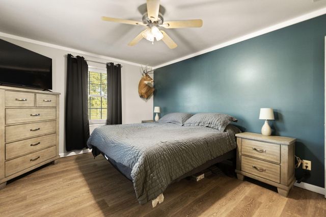 296 Blue Lake Drive, Berea, KY 40403