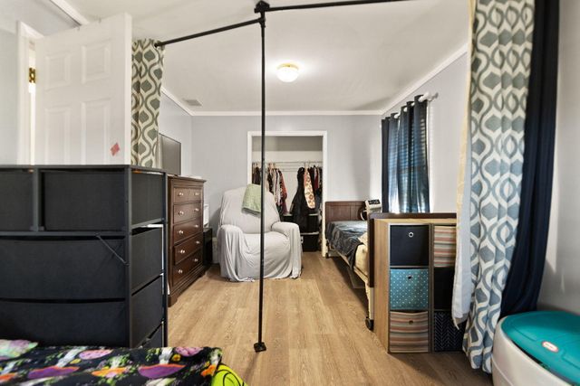 296 Blue Lake Drive, Berea, KY 40403