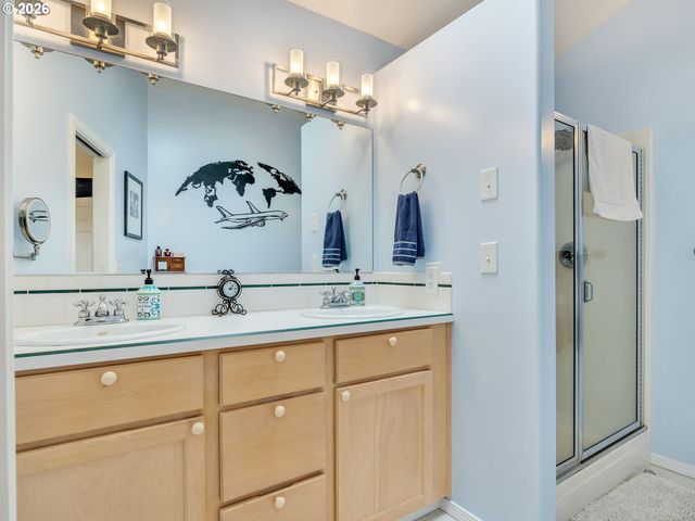 89742 OCEAN Dr, Warrenton, OR 97146
