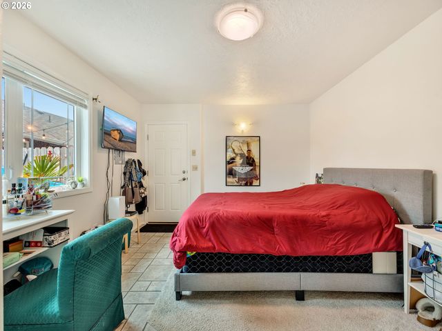 89742 OCEAN Dr, Warrenton, OR 97146