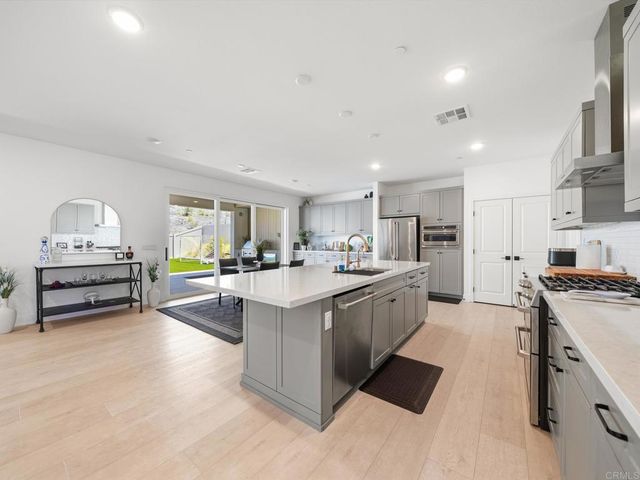 35335 Ponderosa Pl, Fallbrook, CA 92028