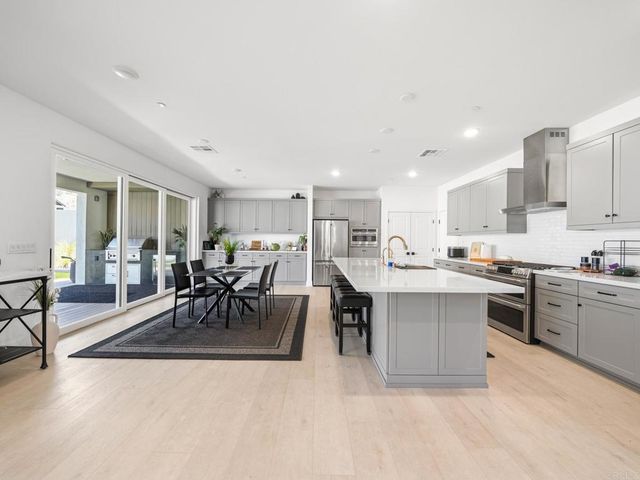 35335 Ponderosa Pl, Fallbrook, CA 92028