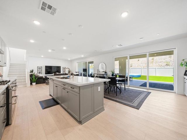 35335 Ponderosa Pl, Fallbrook, CA 92028