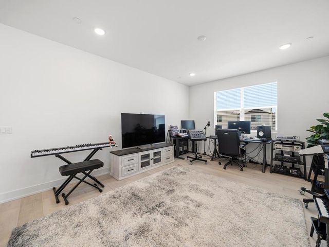 35335 Ponderosa Pl, Fallbrook, CA 92028