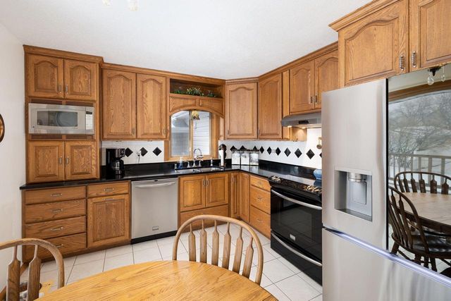 214 Church DRIVE, La Crosse, WI 54603