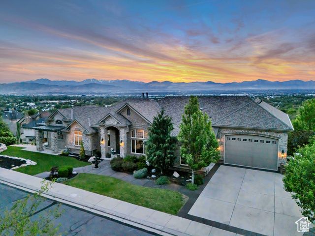 12838 S HICKORY RIDGE LN, Draper, UT 84020