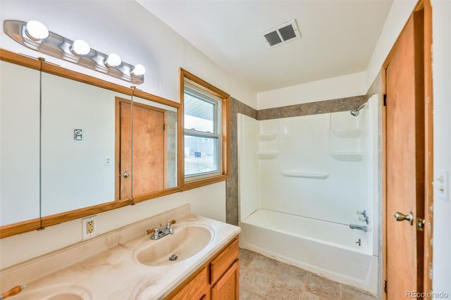 835 E Jasper Court, Granby, CO 80446