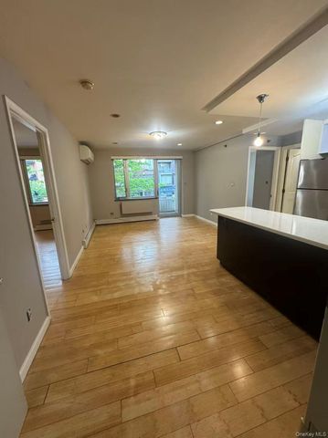 132-03 Sanford Avenue 2F, Flushing, NY 11355