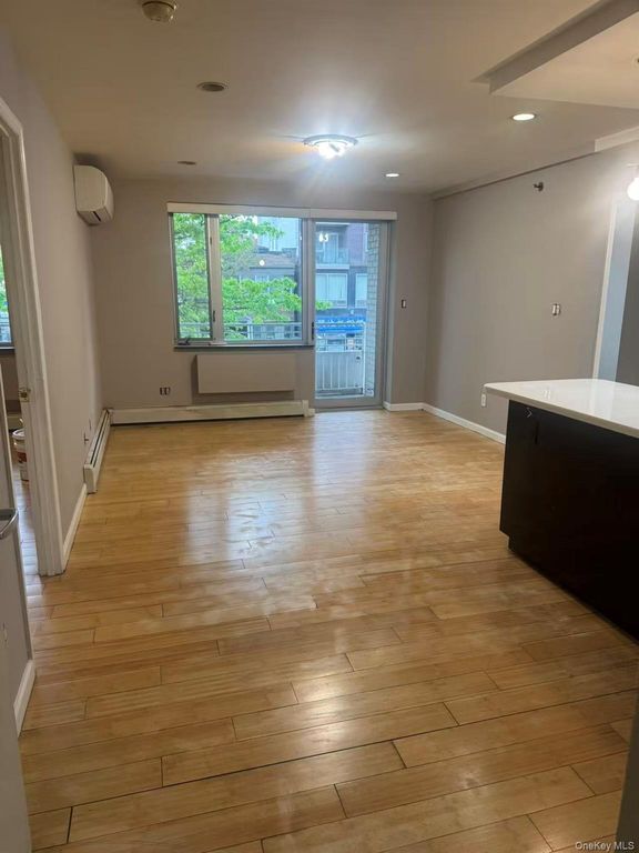 132-03 Sanford Avenue 2F, Flushing, NY 11355