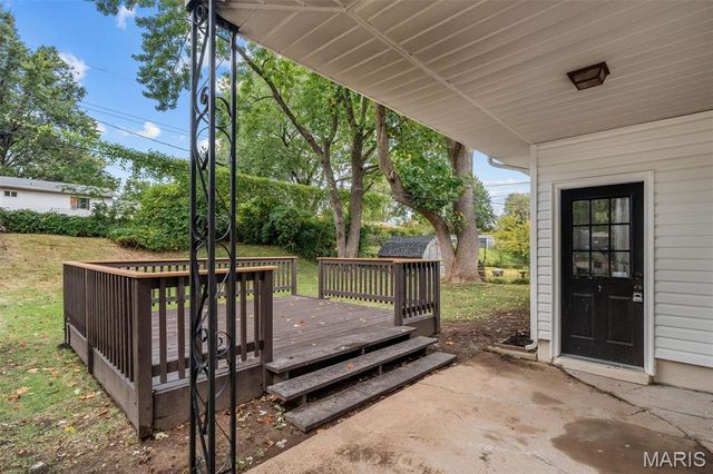 455 Myrtle Drive, Florissant, MO 63031
