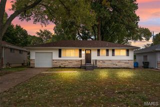 455 Myrtle Drive, Florissant, MO 63031