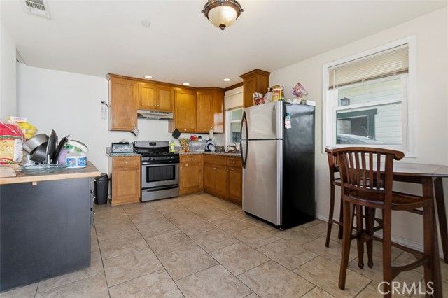 13504 Earlham, Whittier, CA 90602
